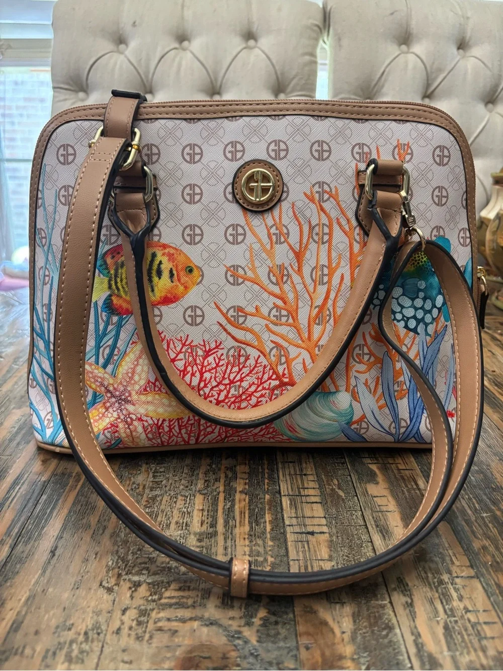 Giani Bernini guc satchel